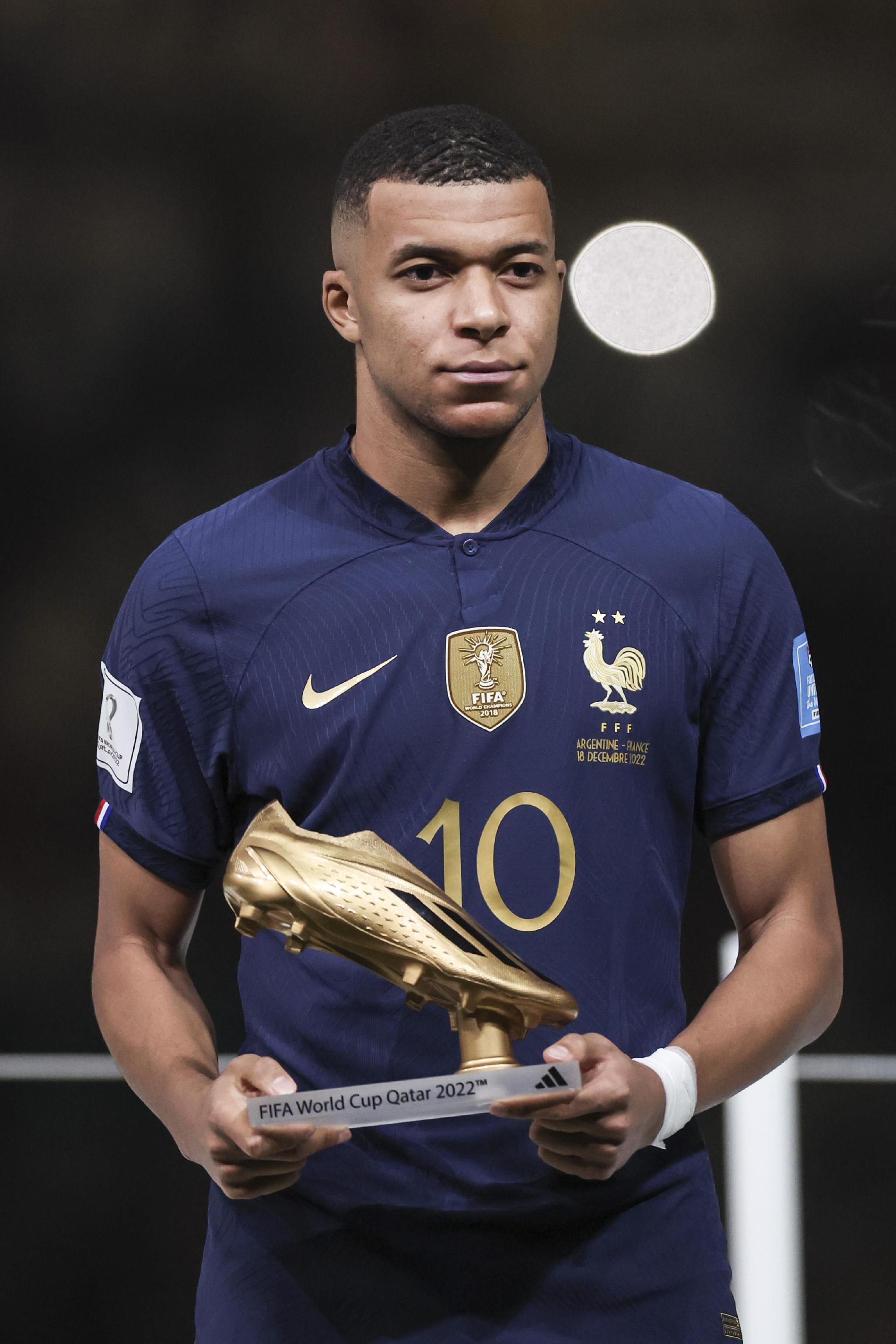 尼日利亚11月大名单：奥斯梅恩、卢克曼、丘库埃泽在列