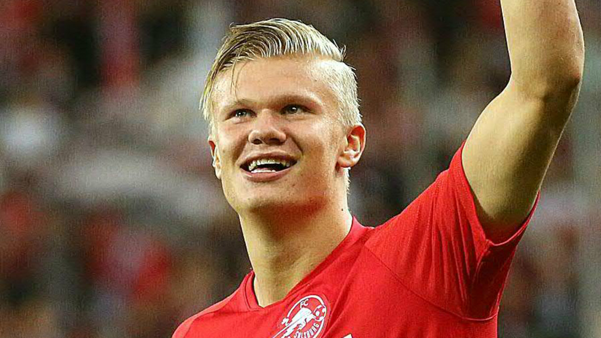 2025上海明日之星冠军杯足球赛圆满落幕，颁奖仪式进行