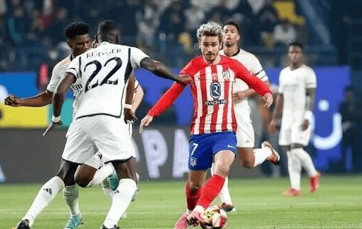 记者：曼奇尼执教萨德年薪1100万欧，成为世界薪酬第9高教练